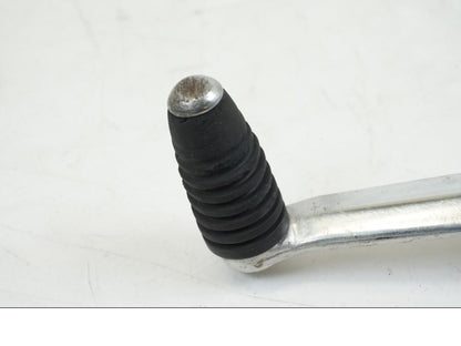 Vänster sida på Växelpedal från en Yamaha YZF R6 -1999 motorcykel.