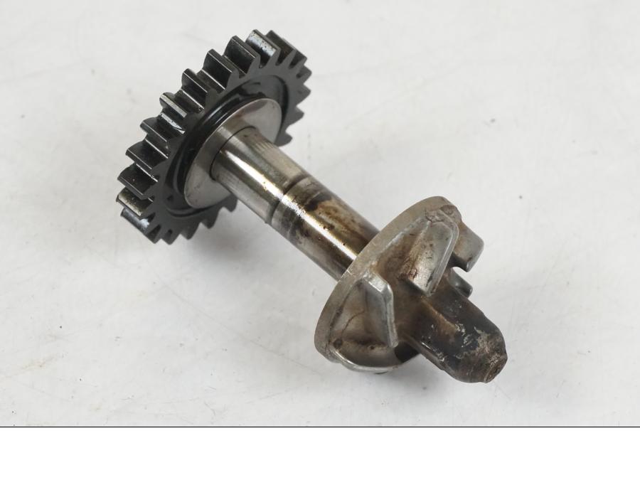 Framsidan på Vattenpump från en Honda CBR 125 R -2006 motorcykel.