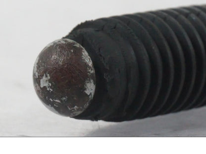 Vänster sida på Växelpedal från en Kawasaki ER-6N ABS -2010 motorcykel.