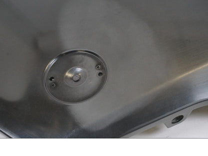 Höger sida på Sidopanel från en BMW K 1600 -2018 motorcykel.