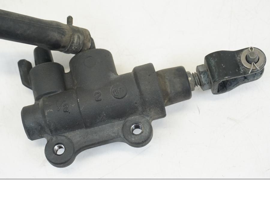 Extrabild3 på Bromshuvudcylinder från en BMW R 1250 GS -2019 motorcykel.