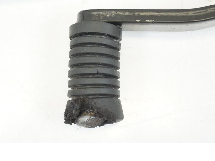 Snett uppifrån på Växelpedal från en Honda CBR 650 R -2019 motorcykel.