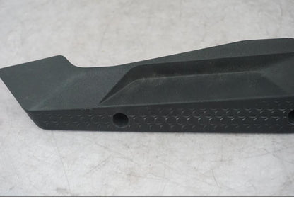 Höger sida på Bakvinge från en KTM 1290 Super Adventure S -2022 motorcykel.