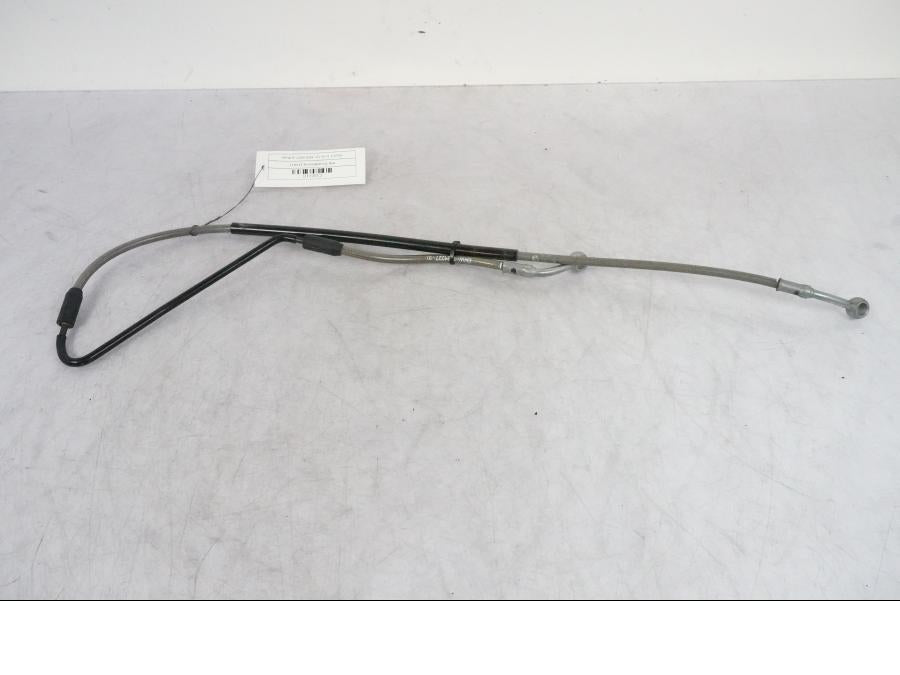 Framsidan på Bromsledning från en BMW R 1250 GSA -2021 motorcykel.