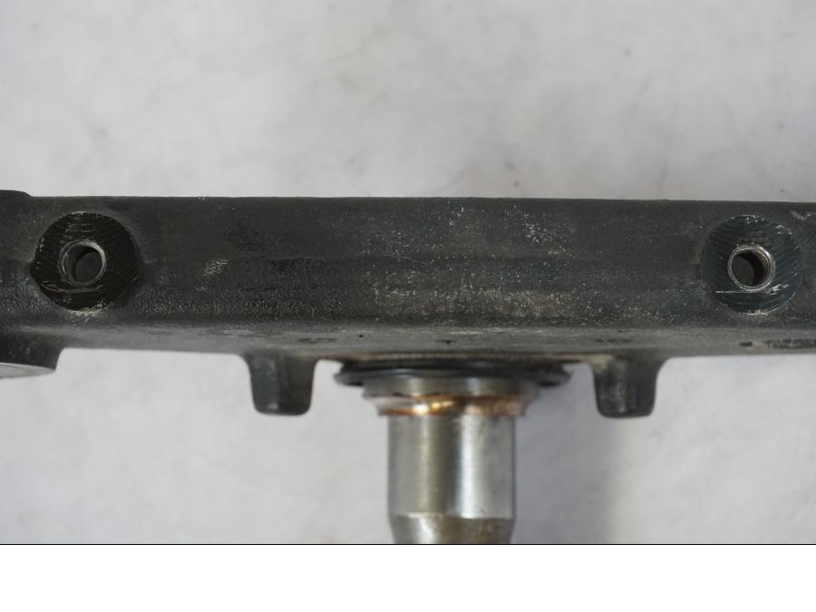 Extrabild3 på Gaffelkrona från en Suzuki VL 800 -2002 motorcykel.