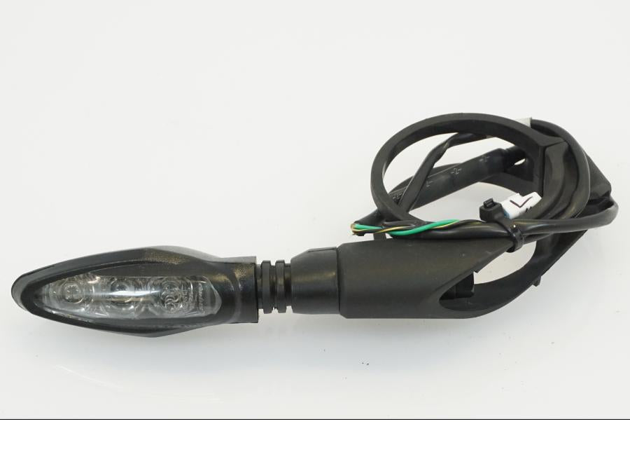 Vänster sida på Blinkers från en KTM 1290 Super Duke -2020 motorcykel.