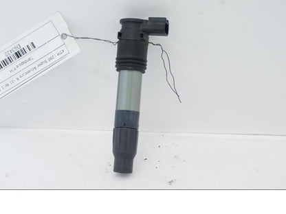 Framsidan på Tändspole från en KTM 1290 Super Adventure R -2021 motorcykel.