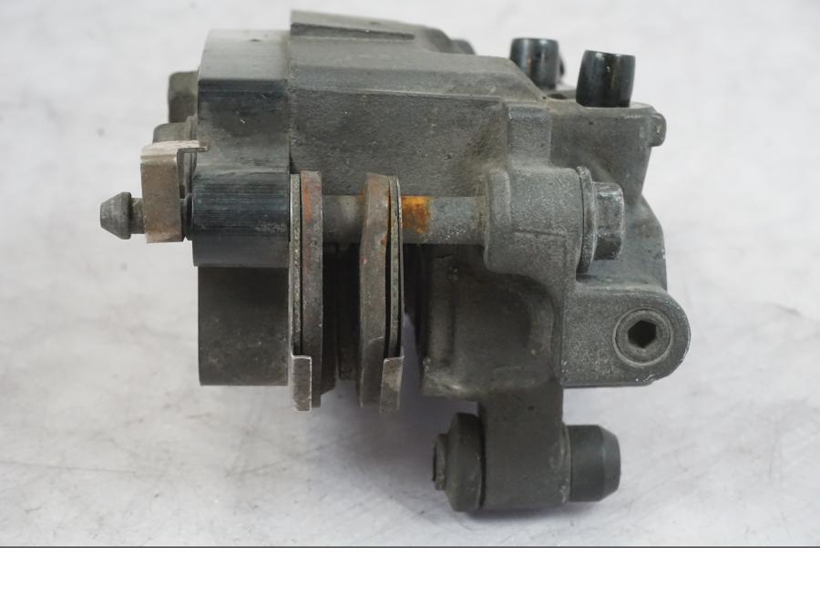 Höger sida på Bromsok från en Honda CBR 1000 F -1999 motorcykel.