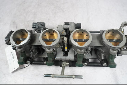 Extrabild1 på Spjällhus från en Kawasaki ZX-10R -2008 motorcykel.