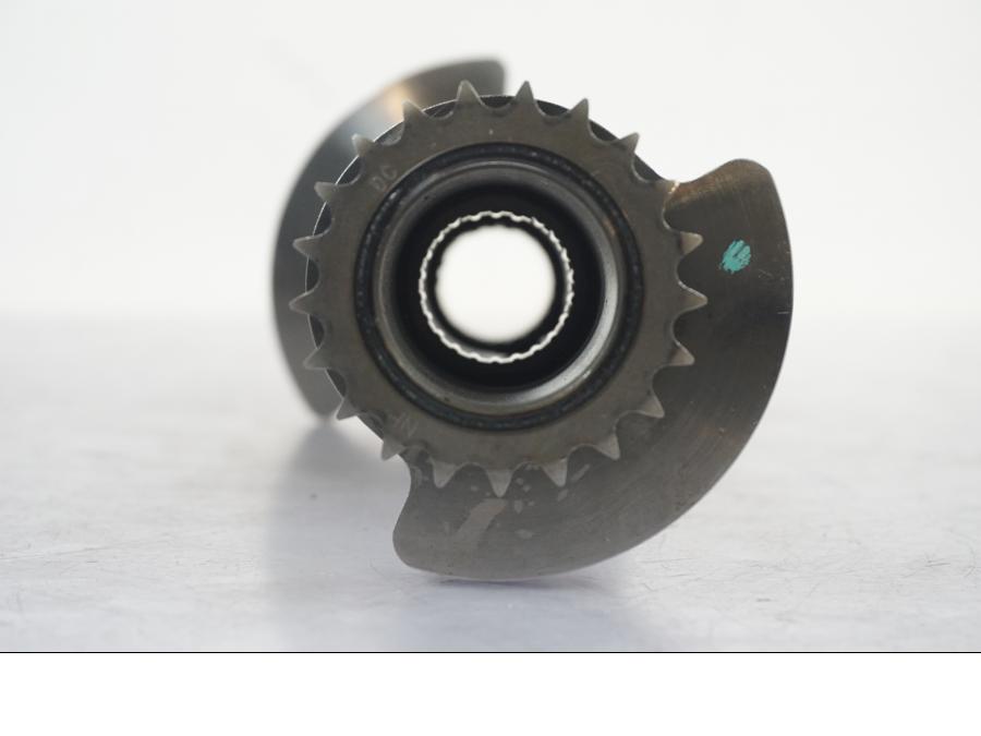 Vänster sida på Balansaxel från en BMW R 1200 GSA -2014 motorcykel.