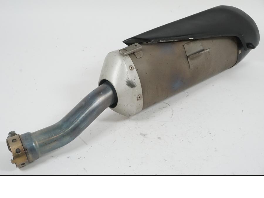 Vänster sida på Ljuddämpare från en Yamaha YZF 1000 R1 -2007 motorcykel.