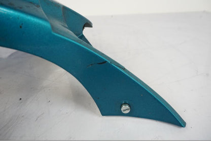 Snett uppifrån på Strålkastarkåpa från en Honda VFR 750 -1994 motorcykel.