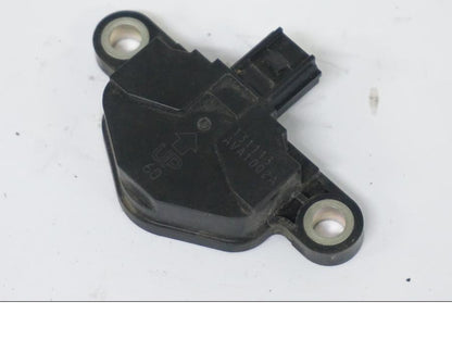 Höger sida på Tilt Sensor från en Honda CB 500 X -2015 motorcykel.