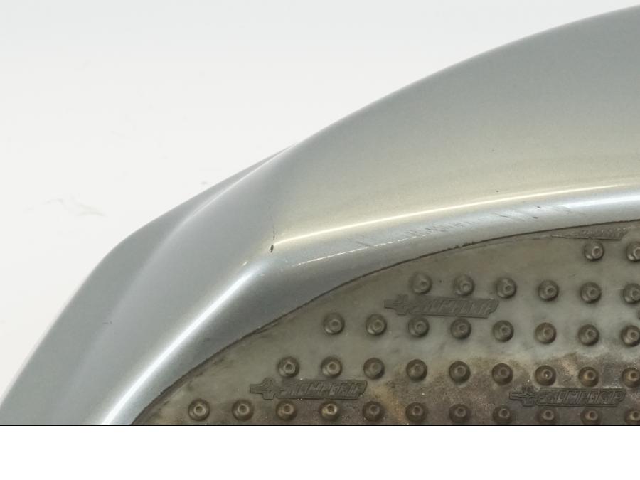 Extrabild1 på Bensintankskåpa från en BMW K 1200 S -2006 motorcykel.