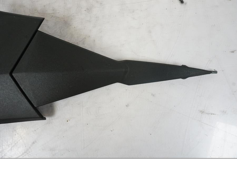 Baksidan på Sidopanel från en Kawasaki Z 800 -2014 motorcykel.