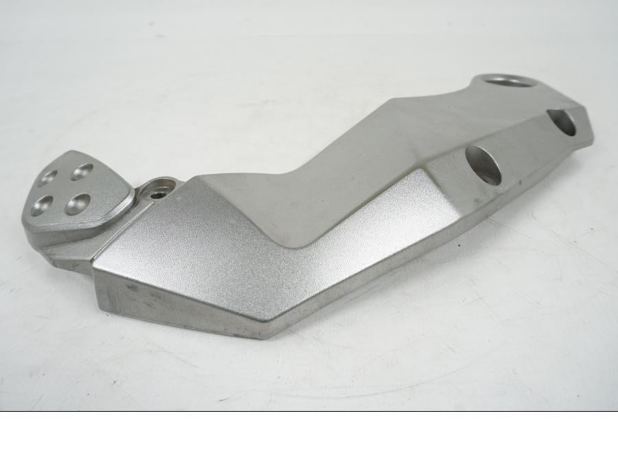 Snett uppifrån på Ramskydd från en Kawasaki Z 750 -2006 motorcykel.