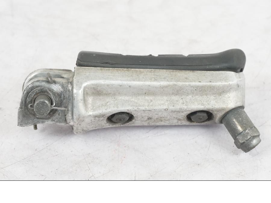 Höger sida på Fotpinne från en Honda CBR 1000 F -1989 motorcykel.