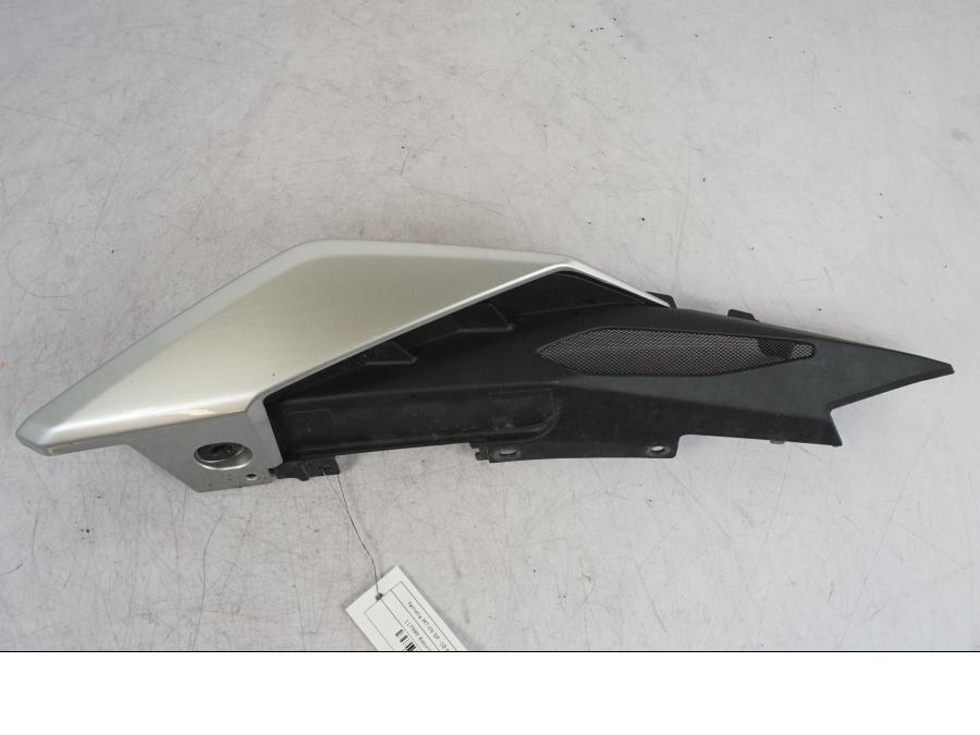 Framsidan på Bakvinge från en Yamaha MT-09 SP -2018 motorcykel.