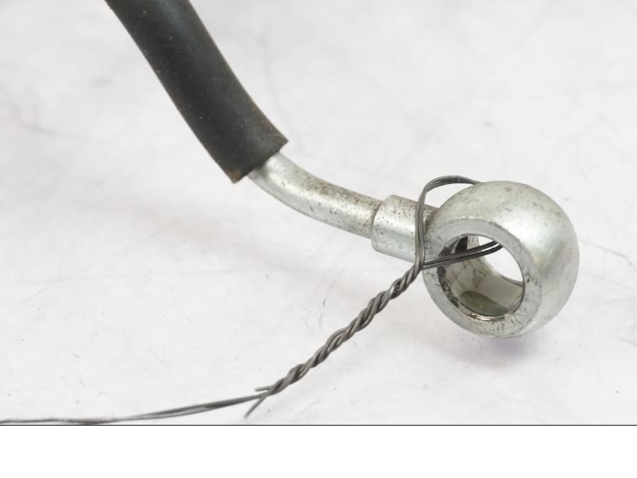 Extrabild2 på Kopplingsledning från en Suzuki GSF 1250 -2010 motorcykel.