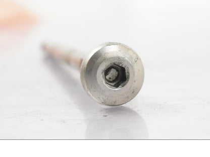 Extrabild5 på Skruv / Mutter etc från en Kawasaki ZX-6R -2011 motorcykel.