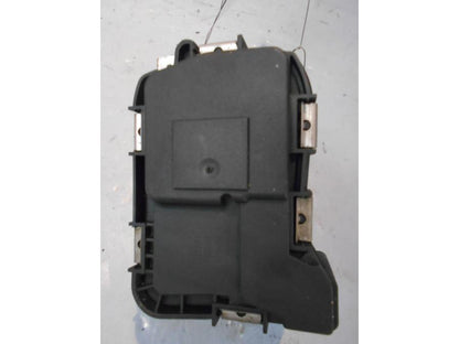 Vänster sida på Spjällhus från en BMW R 1200 RS -2016 motorcykel.