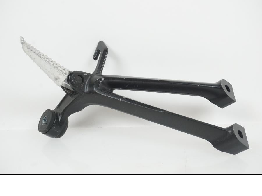 Framsidan på Fotpinne från en Suzuki GSX-R 750 -2009 motorcykel.