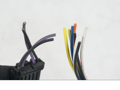 Höger sida på Styrelreglage från en H-D Softail FXCW Rocker -2008 motorcykel.