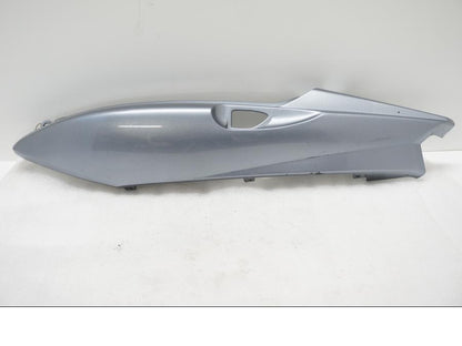 Framsidan på Bakvinge från en Yamaha TDM 900 -2002 motorcykel.