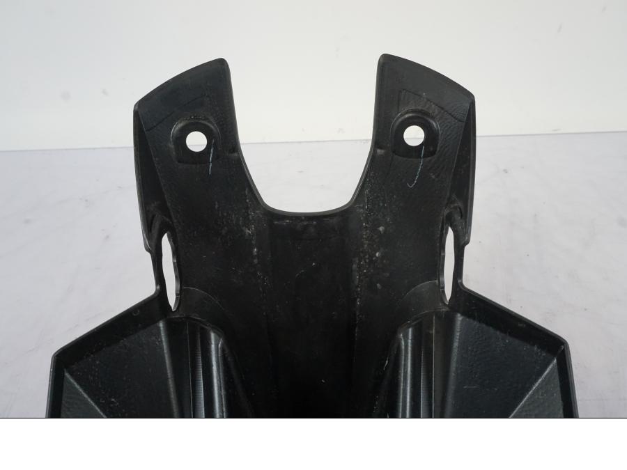 Extrabild2 på Bakskärm från en Kawasaki Z 800 -2014 motorcykel.