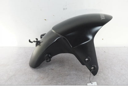 Baksidan på Framskärm från en Yamaha MT-09 -2024 motorcykel.