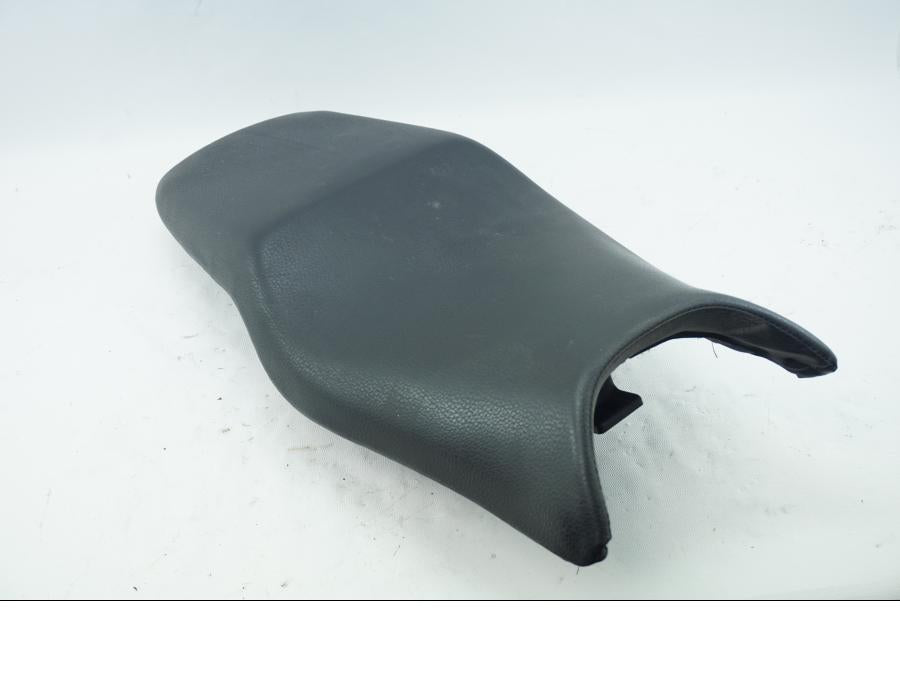 Framsidan på Sadel från en Honda CBR 600 -1987 motorcykel.