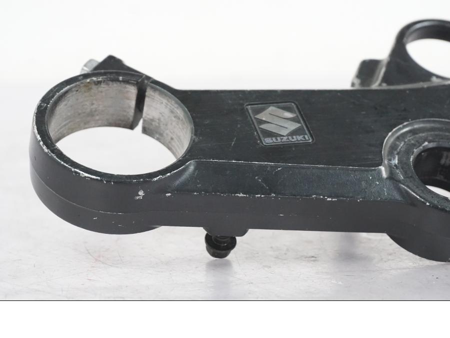 Snett uppifrån på Gaffelkrona från en Suzuki GSX-R 600 -2001 motorcykel.