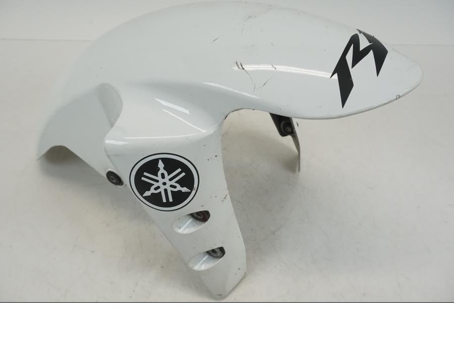 Framsidan på Framskärm från en Yamaha YZF 1000 R1 -2004 motorcykel.