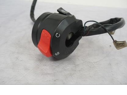 Framsidan på Styrelreglage från en Suzuki GSX-R 1000 -2005 motorcykel.