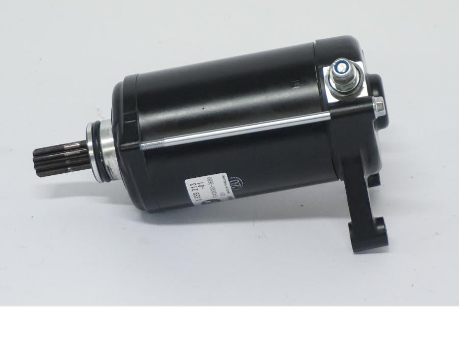 Framsidan på Startmotor från en BMW R 1250 GS -2022 motorcykel.