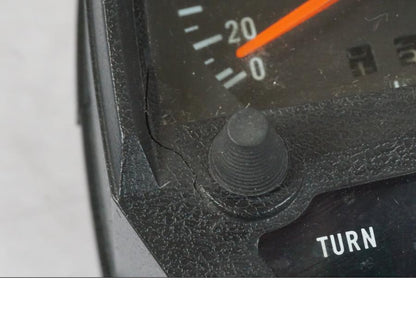 Extrabild1 på Instrumentpanel från en Suzuki GSX 550 EF -1985 motorcykel.