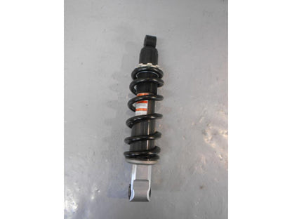 Baksidan på Stötdämpare från en Kawasaki Z 900 -2018 motorcykel.