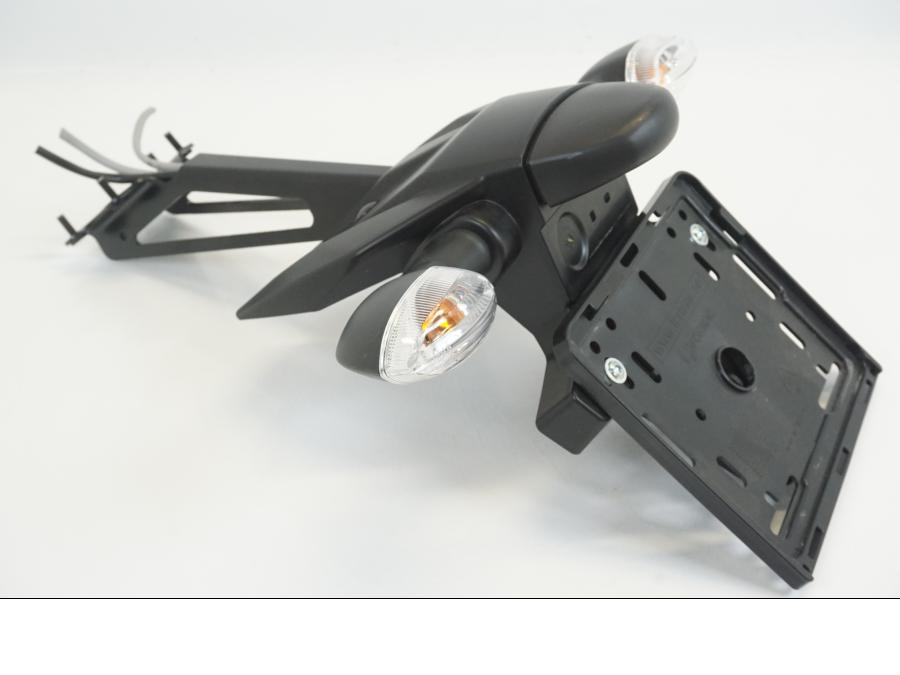 Framsidan på Skylthållare från en Yamaha MT-07 Tracer -2017 motorcykel.