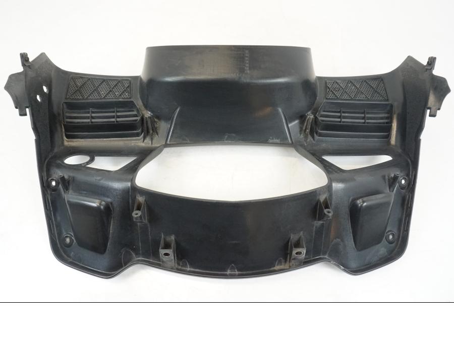 Snett uppifrån på Instrumentkåpa från en Honda ST 1300 -2002 motorcykel.