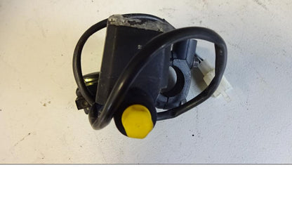 Snett uppifrån på Bromshuvudcylinder från en KTM 640 SM -2004 motorcykel.