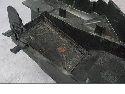 Höger sida på Batterihållare från en Kawasaki ZX-6R -2006 motorcykel.