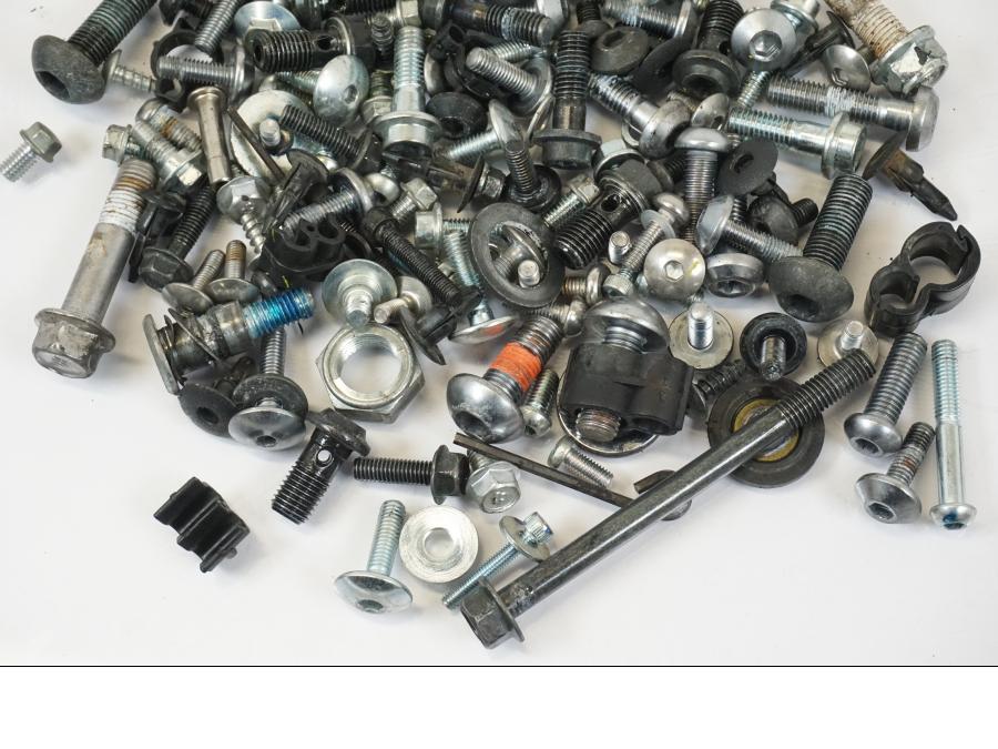 Baksidan på Skruv / Mutter etc från en Yamaha MT-07 -2016 motorcykel.