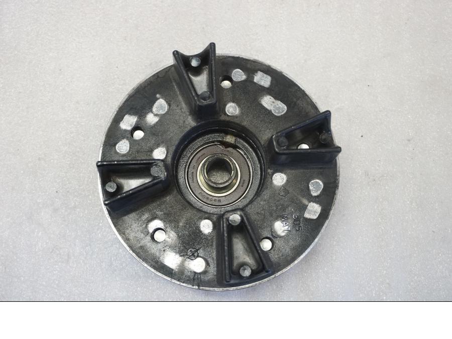 Höger sida på Drevfäste från en Honda CBR 1100 XX -1998 motorcykel.