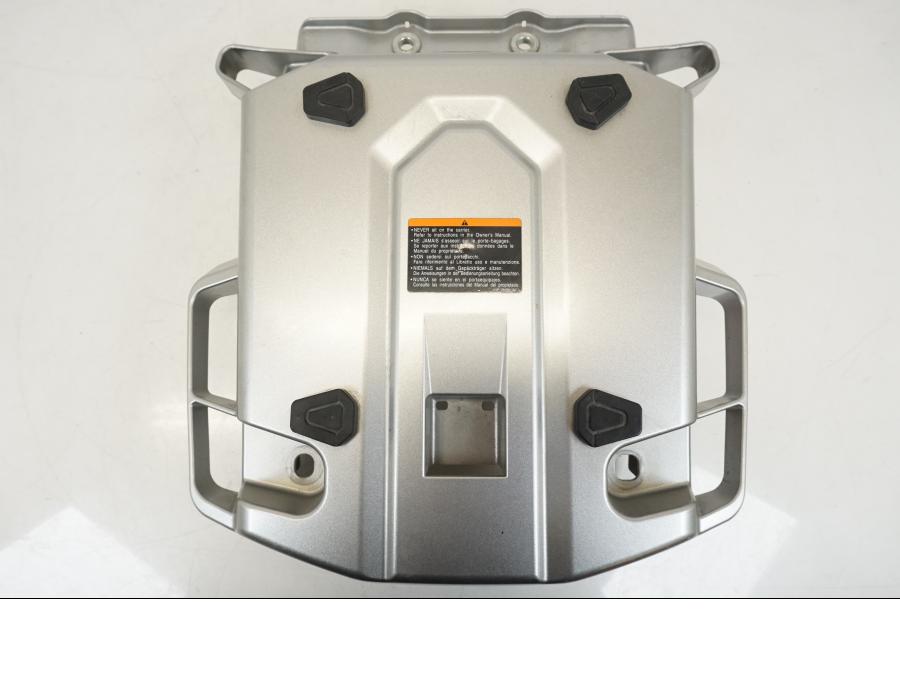 Baksidan på Bakvinge från en Yamaha XT 1200 A -2010 motorcykel.