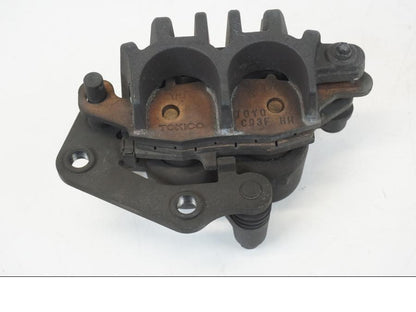 Snett uppifrån på Bromsok från en Kawasaki ER-6F -2016 motorcykel.