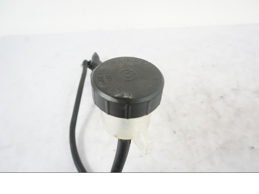 Vänster sida på Bromshuvudcylinder från en KTM 690 SMCR -2016 motorcykel.