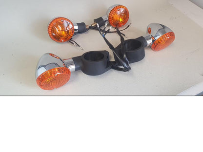Höger sida på Blinkers från en Yamaha XV 1700 -2004 motorcykel.
