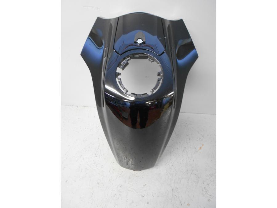 Framsidan på Bensintankskåpa från en BMW R 1200 GSA -2018 motorcykel.