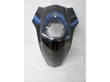 Framsidan på Bensintankskåpa från en BMW R 1200 GSA -2018 motorcykel.