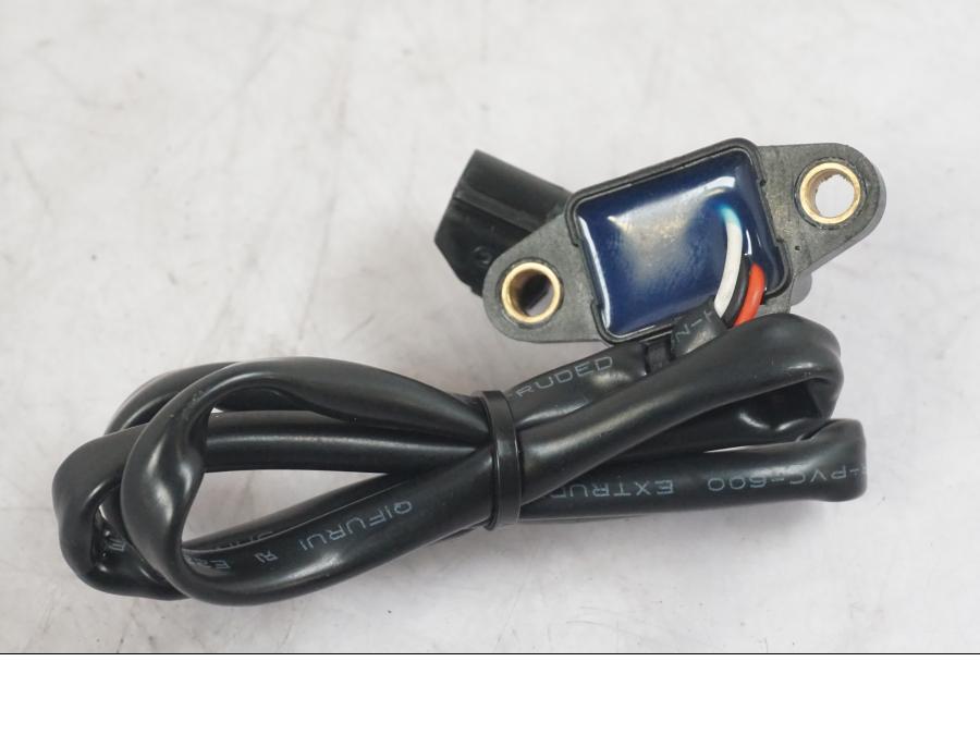 Höger sida på Quickshift från en KTM 1290 Super Duke R -2022 motorcykel.